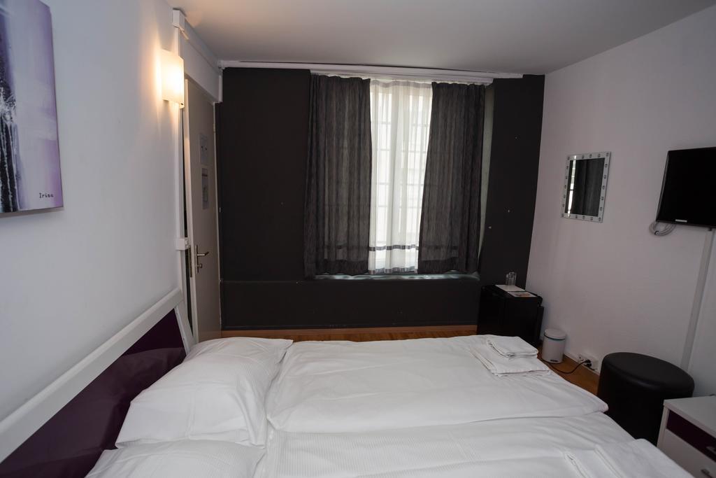 Hotel Davinci Zurich Room photo